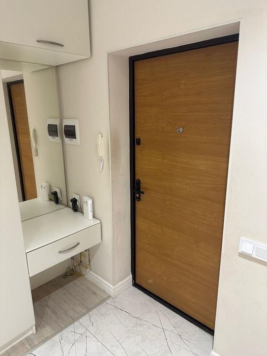 Продам 3 комн квартиру на Батысе