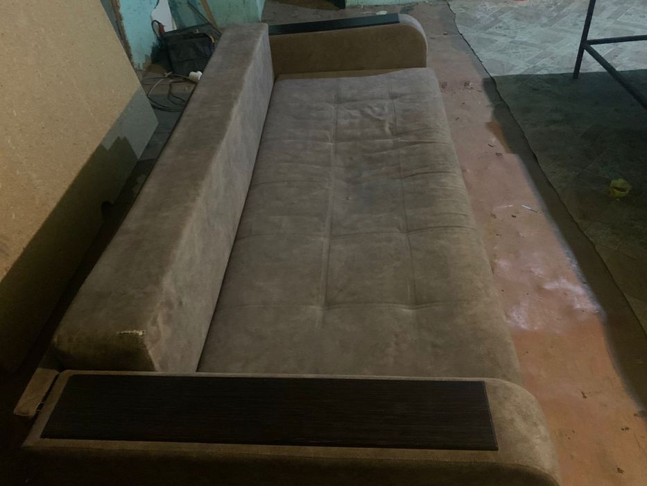 Диван продам недорого