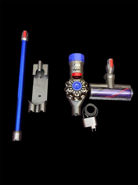 Aspirator Dyson V8, SV10 + perie spălare ( mop ) – stare foarte bună