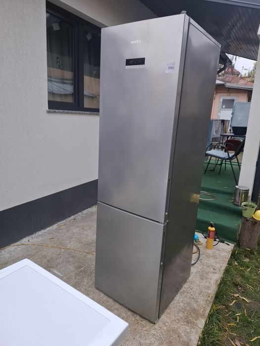 Reparatii frigidere multi marca .Bucuresti/ ilfov