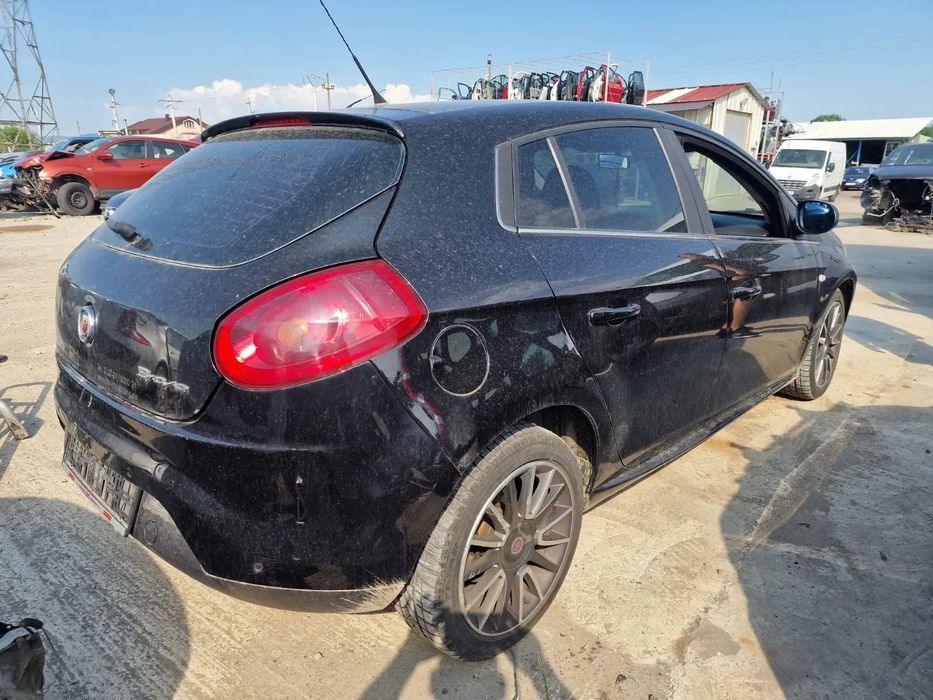 Dezmembram Fiat Bravo, an 2010, 1.6 16 valve Diesel, Euro 5