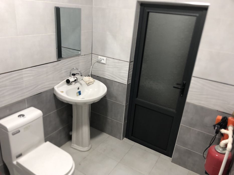 Офис учун ижарага берилади