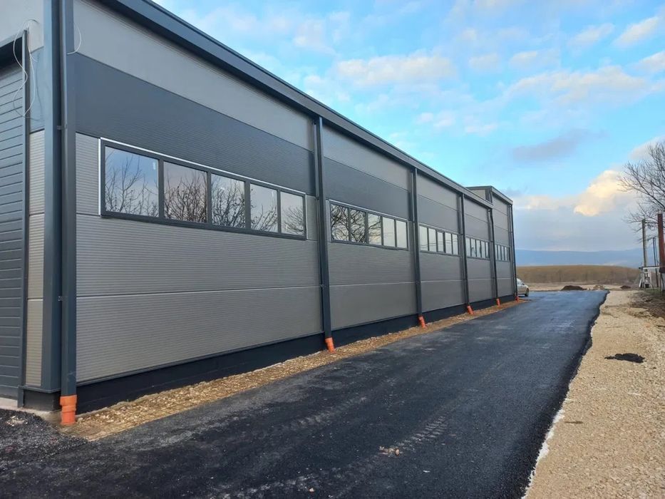 CONSTRUIM HALE METALICE panouri sandwich, conform proiectul dvs