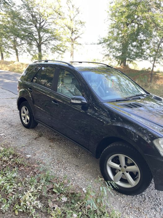 Mercedes ML350 m272