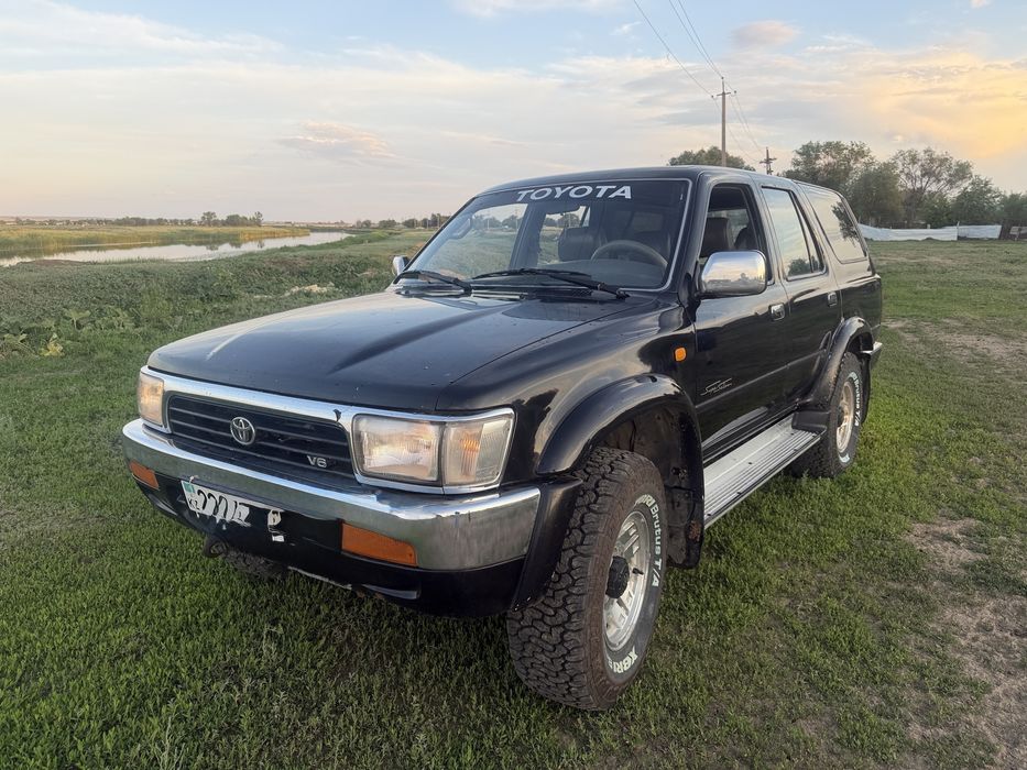 Продам машину Toyota 4Runner 1996