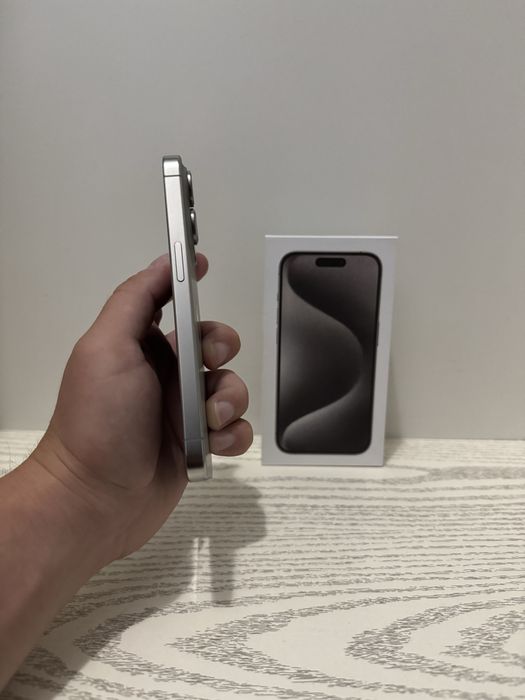 Iphone 15 Pro 128 gb Natural Titanium