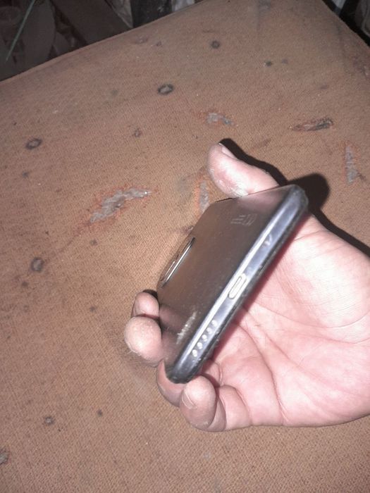 Продаётся телефон редми 10с в отличном состоянии