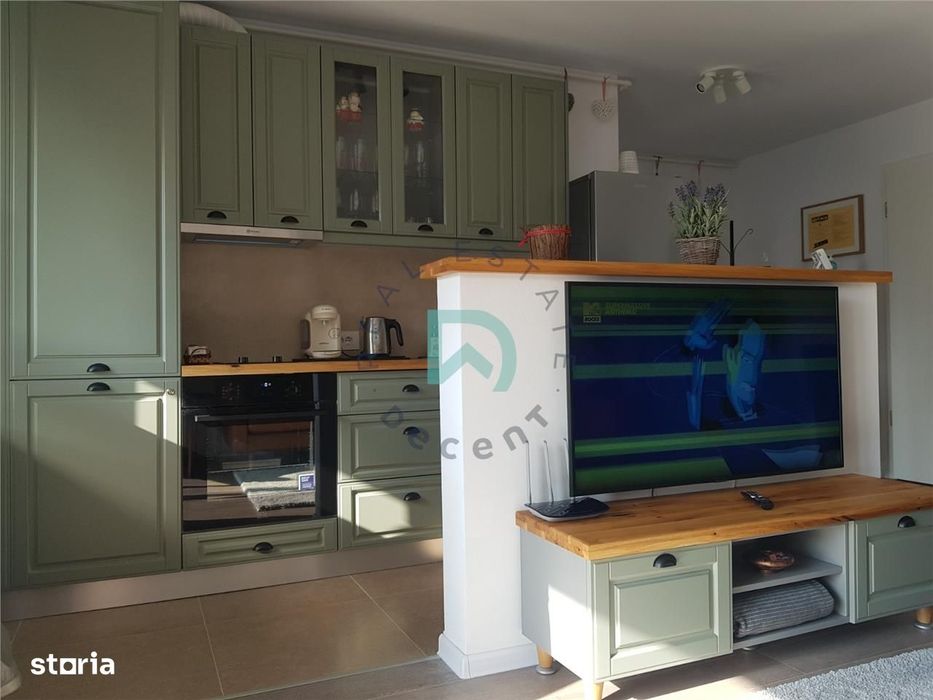 Apartament Kasper, 2 camere tip studio, loc de parcare si boxa