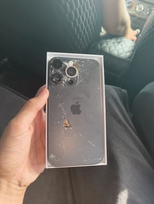Продам iphone 100 АКБ