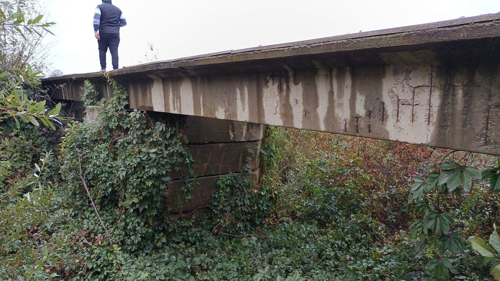 Prefabricat/ pod /cântar