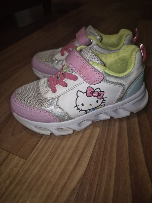 Продам детские красовки