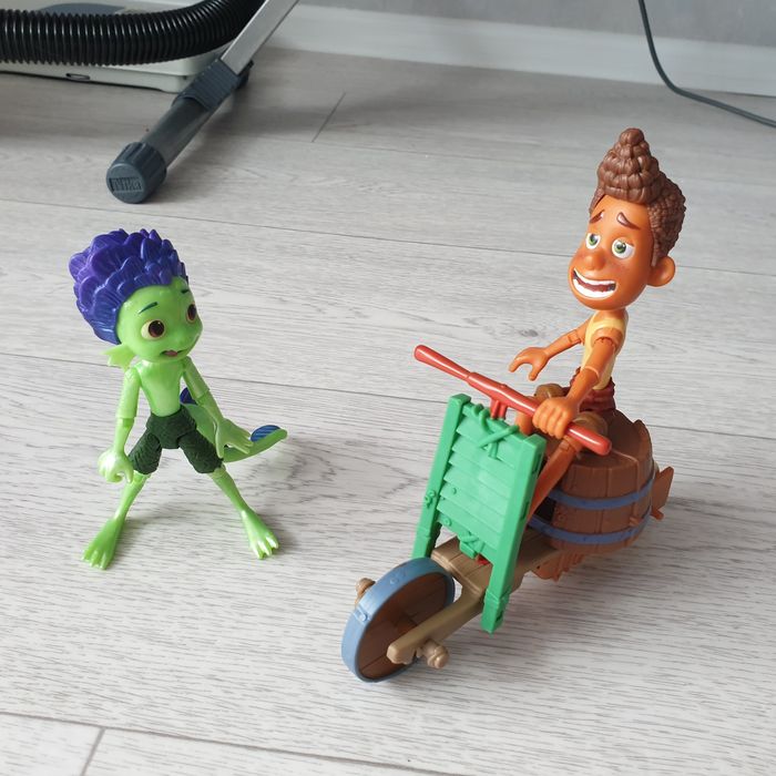 Продам игровой набор из мультфильма Лука