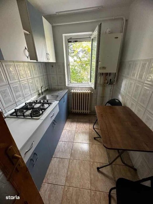 Apartament cu 2 camere spre inchiriere   mobilat si utilat