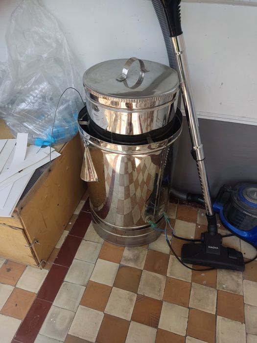 Нержавейка кострюлка,  алюмин кострюлка  60 литрли,  40 литрли