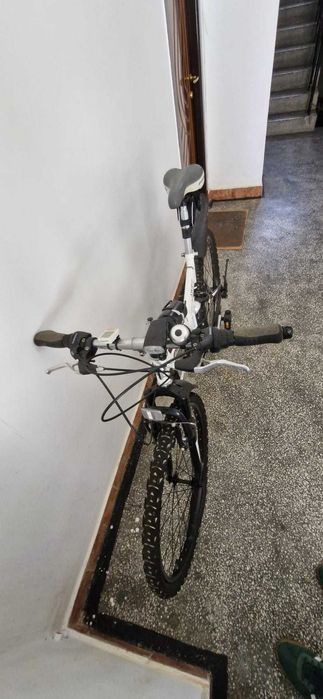 Vand bicicleta SWIFT in stare foarte buna de functionare
