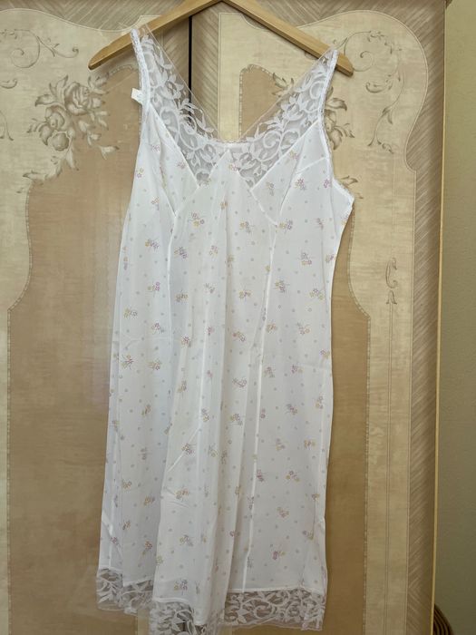 Ефирни  нощнички