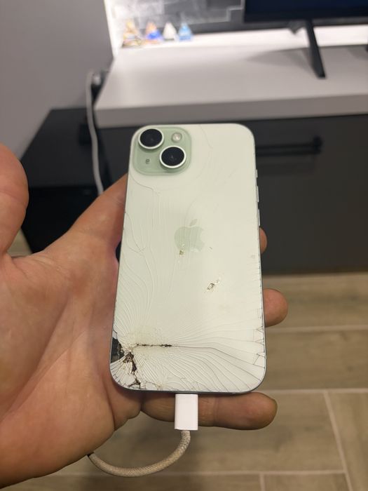 Iphone 15 за части
