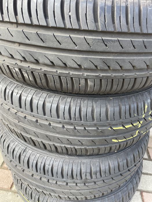 Set anvelope Continental de vara 195/65/R15 , stare foarte buna