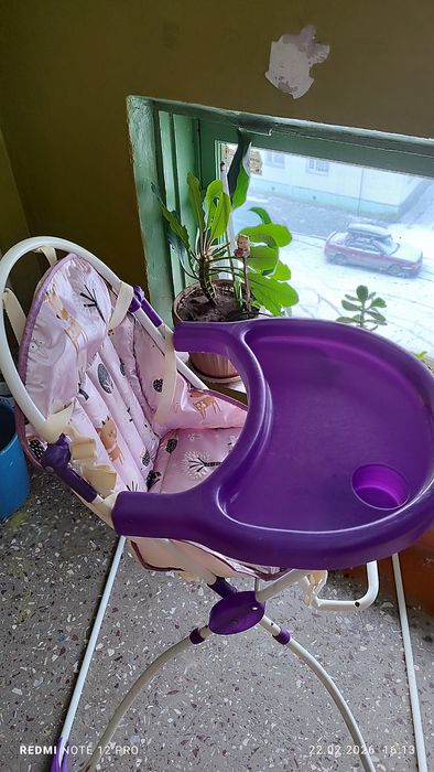 Продам стульчики детские