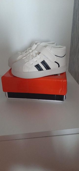 балалар аяқ киімі сатылады