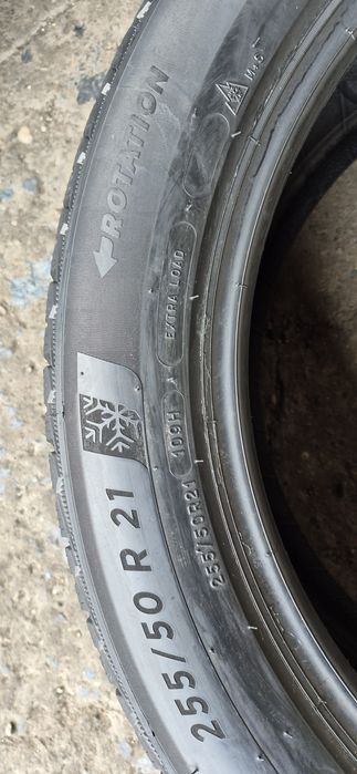 4 anvelope iarna,doua Continental ca noi,doua Michelin 10%uzura,255/50/21.Pretul este pe bucata.