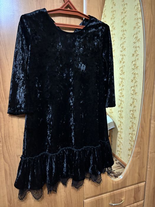 Продам вечерные платья по 5000 тенге