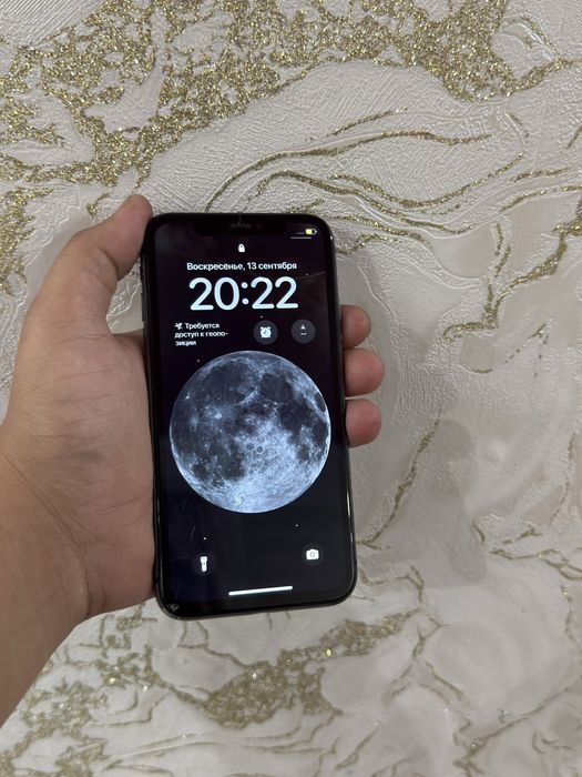 Продам iPhone 11