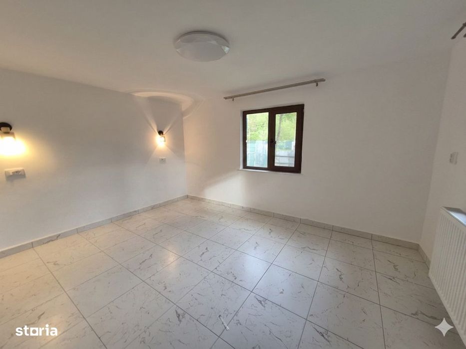 Casă Renovată la Cheie 2026, Centru Cleja – 24 km de Bacău