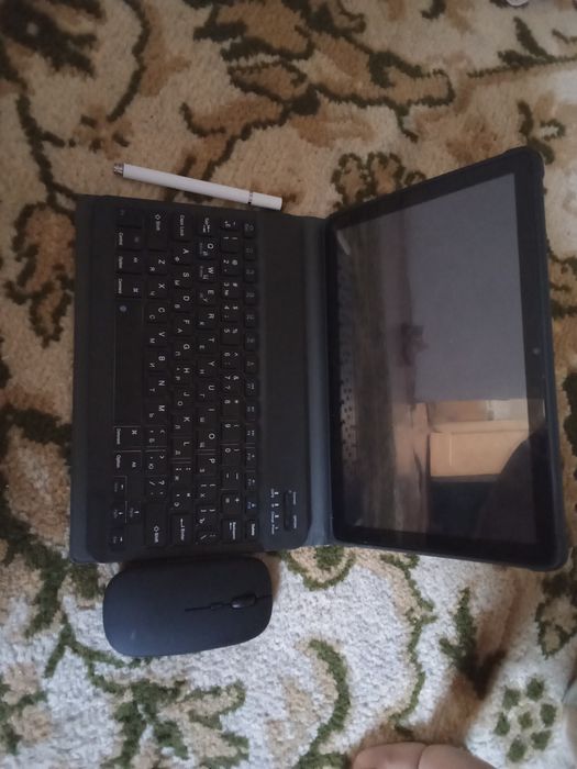 Планшед в хороши состояние