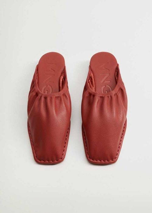 Нови Чехли Mango