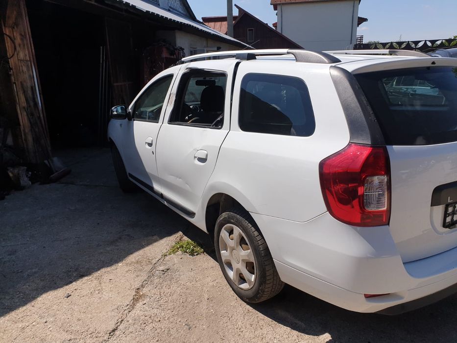 Dezmembrez Logan mcv  0.9 tce 2014  alb