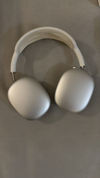 Apple AirPods Max