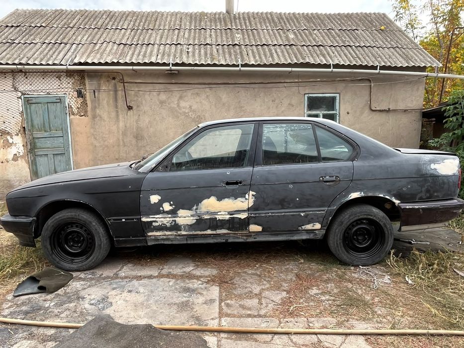 Продам или обменяю бмв Е34