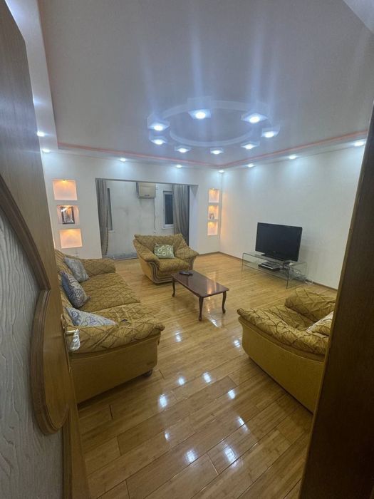 Продается 3в2/7/9  Дархан , Хамида Алимжана,75 кв  квартира