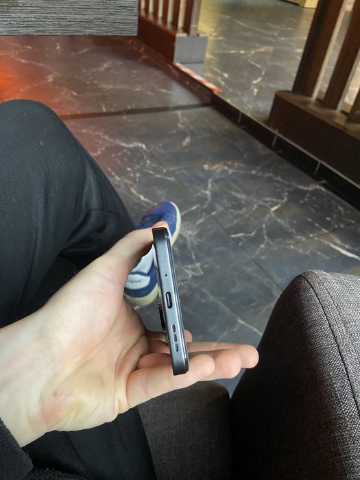 Продам Телефон Xiaomi Redmi 13C