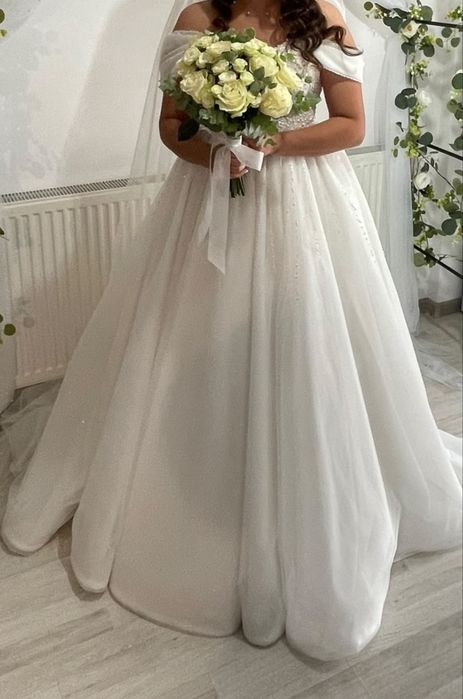 Rochie mireasa