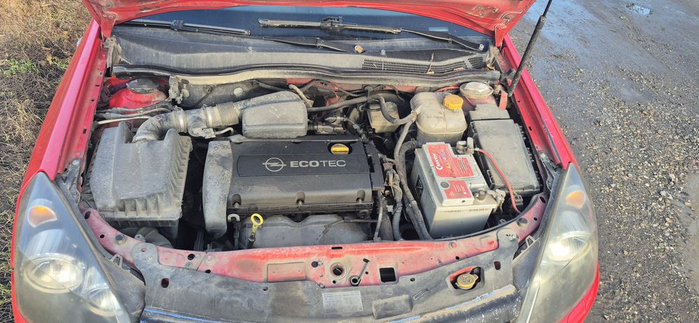 Opel astra H pentru dezmembrări