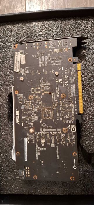 ASUS GeForce GTX 1060 OC Edition, 3GB GDDR5 192‑Bit, Stare Excelentă