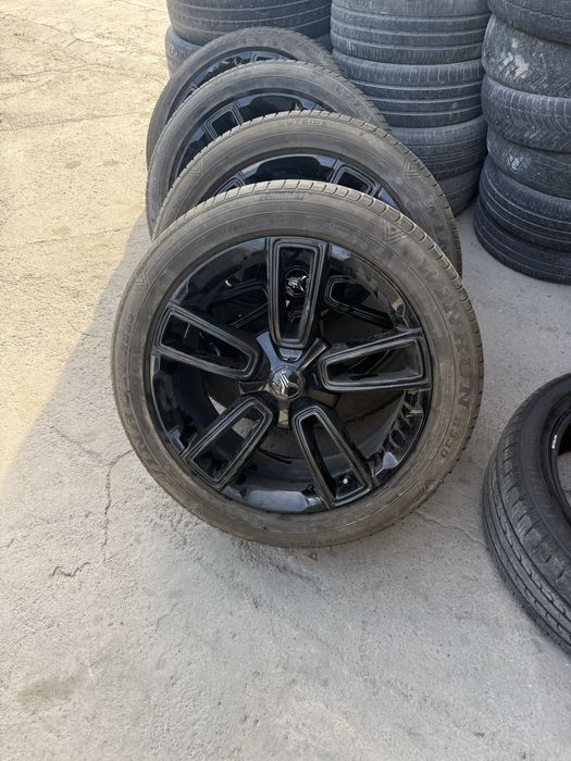 R20 Voyav Free deska balon 245/50/20 Winrun balonda