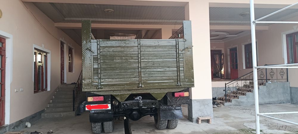 Srochno sotiladi Zil 130 xolati yaxshi ural mator