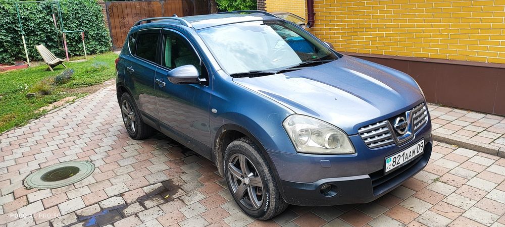 Nissan Qashqai J10