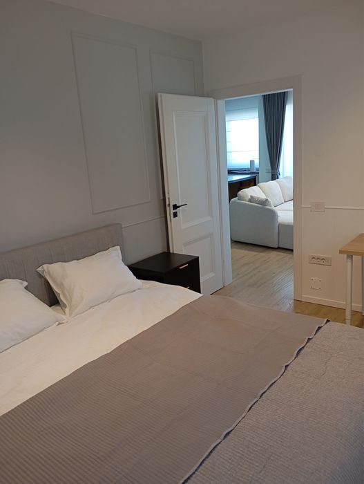 Inchiriez apartament nou