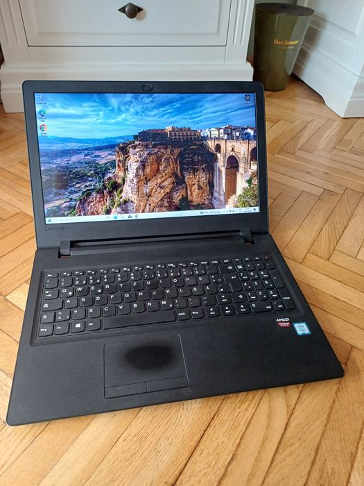 Laptop Lenovo i7 ssd ddr4 Radeon R5