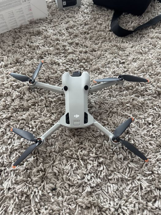 Drona DJI Mini 4 Pro