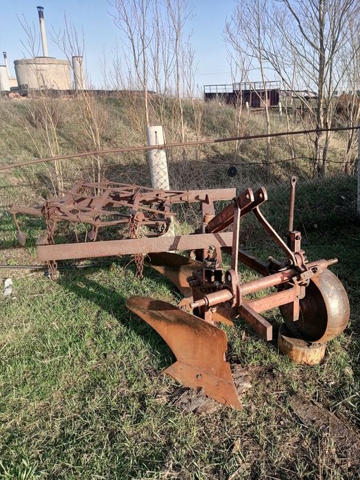 Продам  картофелекопалку.