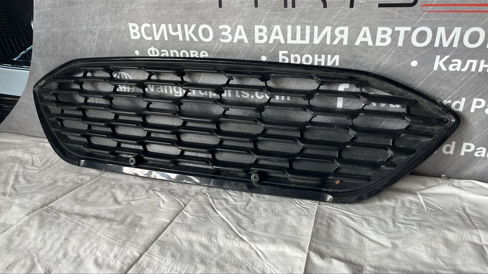 Предна решетка Ford Focus 2018-2020