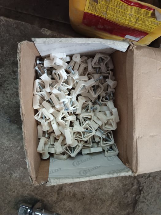 Анкера разные на выбор