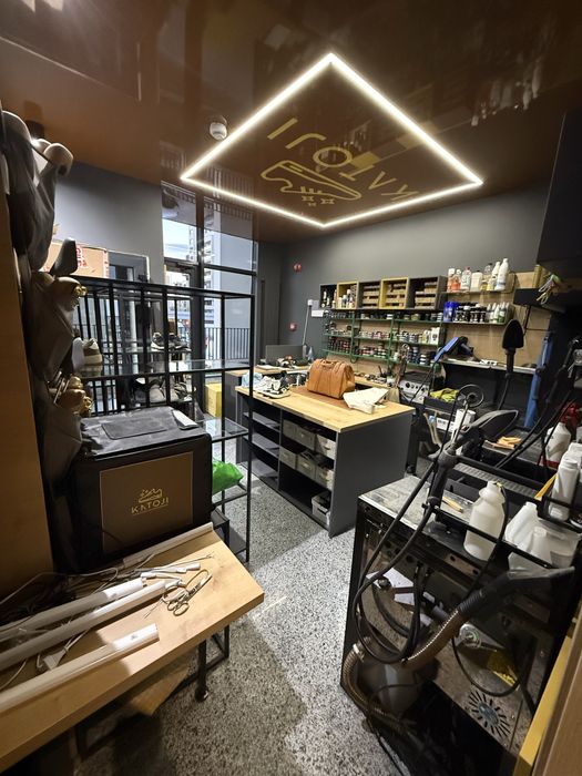 Spatiu comercial -25 mp