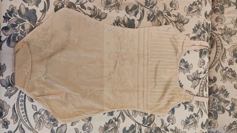 Боди женское 52 р