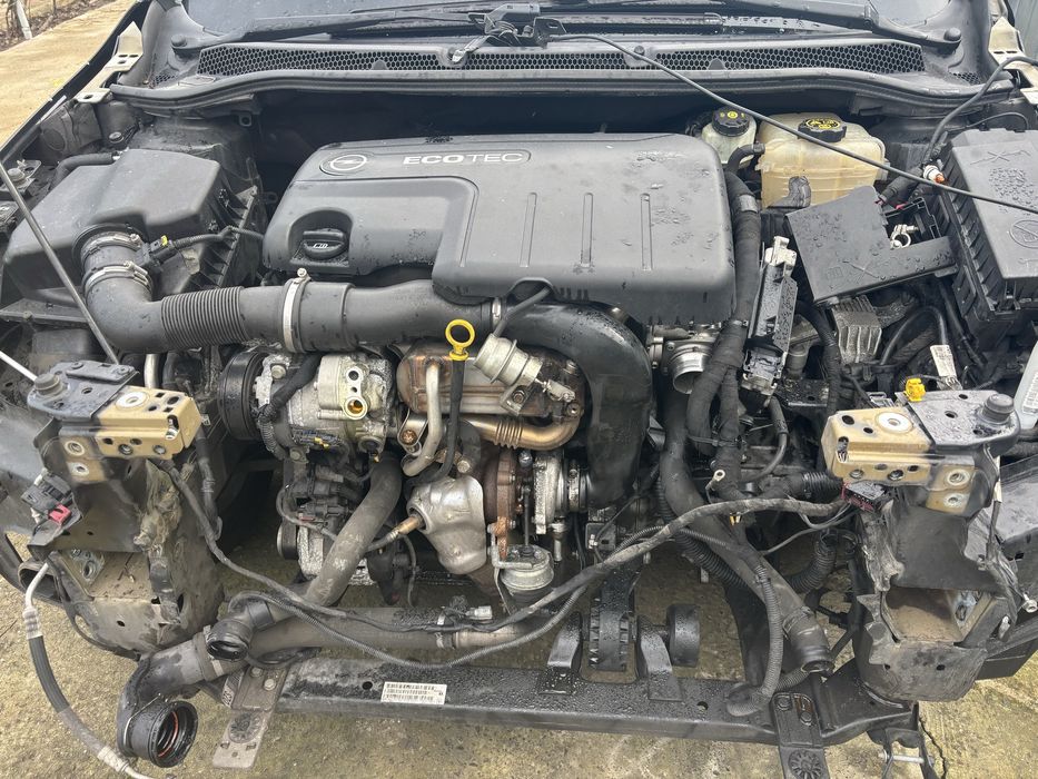 Motor Ooel adtra j Sport Tourer 1.7  DTS   96 kw 131 co